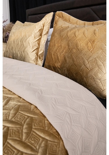 Queen Kadife Çift Kişilik Yatak Örtüsü - Gold