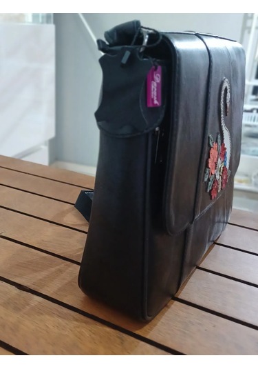 Durush Collection Tasarım, El İşlemeli Büyük Boy Gerçek Deri Çanta Siyah