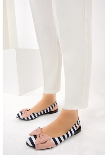 Fox Shoes Lacivert/Beyaz/Pudra Kadın Babet D726774404 Beyaz