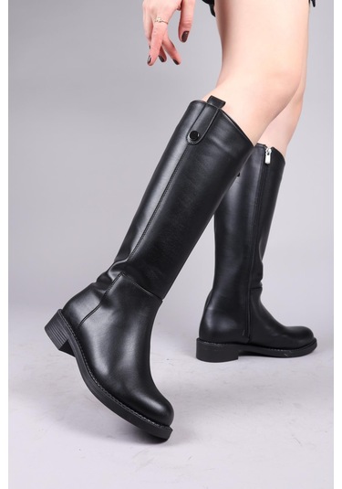 Terıga Düğme Aksesuarlı Düz Çizme Siyah-8460 Siyah