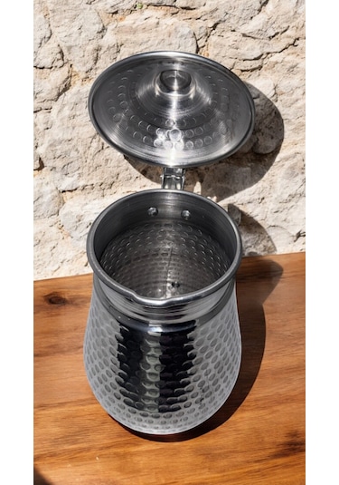 Alüminyum Dövme Desenli Kapaklı Sürahi 2.5 Litre