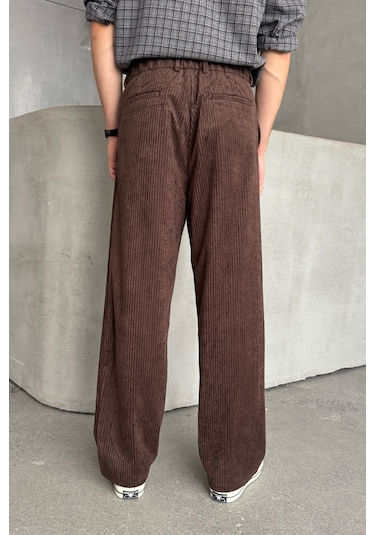 Erkek Pileli Baggy Kalıp Kadife Pantolon Kahverengi
