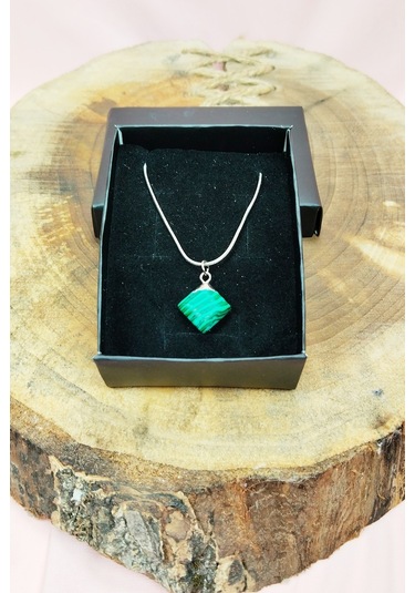 Malakit Doğal Taşı Zincirli El Yapımı Kolye Uç: 1,5 Cm Zincir: 20 Cm Kutulu