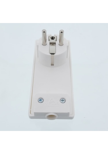 Tek-iş Fiş Yassı Topraklı Fiş Beyaz