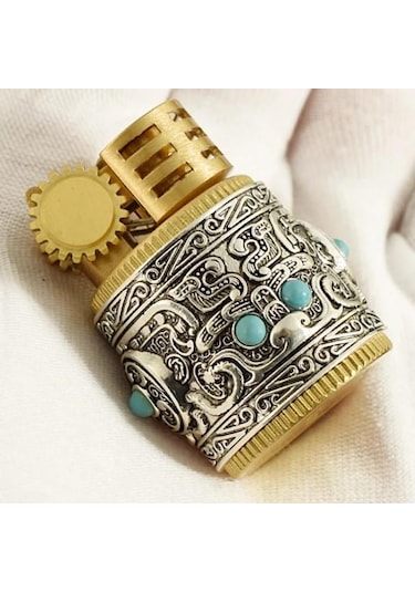 Mini Retro Sultan Benzinli İşlemeli Kadın Çakmak Metal