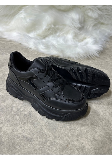 Günlük Kadın Sneaker Kalın Yüksek Taban Bağcıklı Rahat Tiger Şeritli Spor Ayakkabı 032 02 - Siyah Cilt