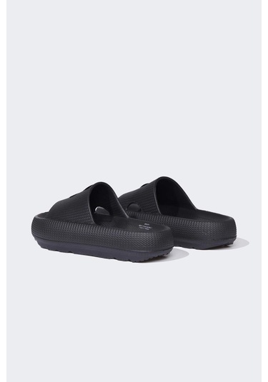 DeFacto Erkek Çocuk Yüksek Taban Terlik F0041A825SMBK23 DeFacto Erkek Çocuk Yüksek Taban Terlik F0041A825SMBK23