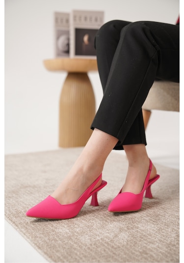 D052 Günlük Ortopedik Klasik Topuklu Kadın Ayakkabı Fuşya