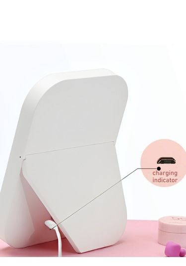 Unichrome Masaüstü Led Işıklı Dokunmatik Makyaj Aynası Beyaz