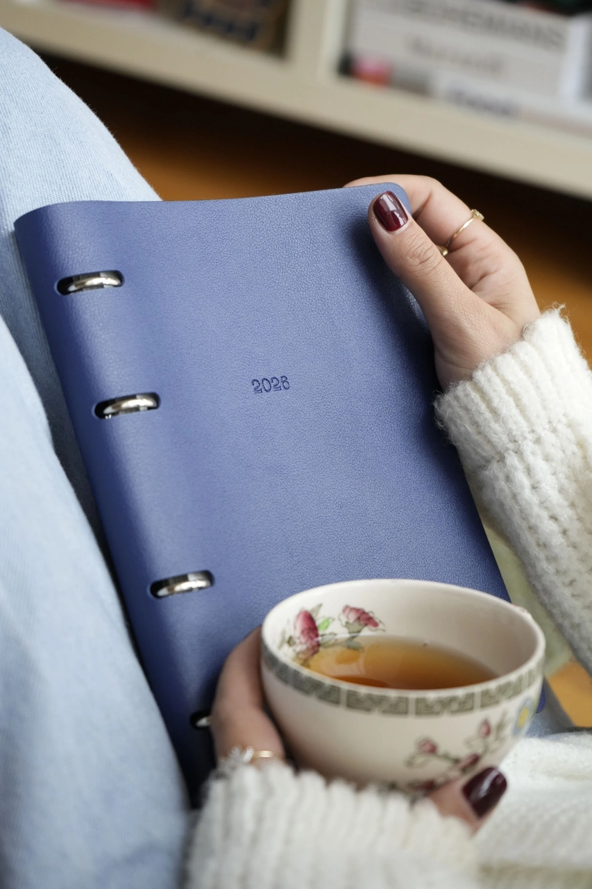 Ringo 2026 Haftalık Ajanda A5 14x21cm Esnek Kapak Ivory 80gr. İçi Değişebilir Lacivert