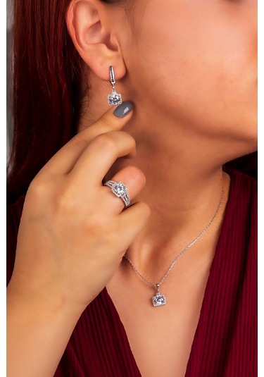 925 Ayar Gümüş Rodyumlu Full Zirkon Taşlı Baget Süslemeli Bayan Takı Seti -8234 Gümüş