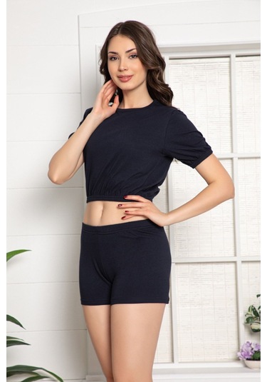 Kadın Göbek Üstü Kolu Ve Beli Lastikli Lacivert Renkli Penye Kumaş Şortlu Pijama Takımı 30111 Lacivert Kadın Göbek Üstü Kolu Ve Beli Lastikli Lacivert Renkli Penye Kumaş Şortlu Pijama Takımı 30111 Lacivert