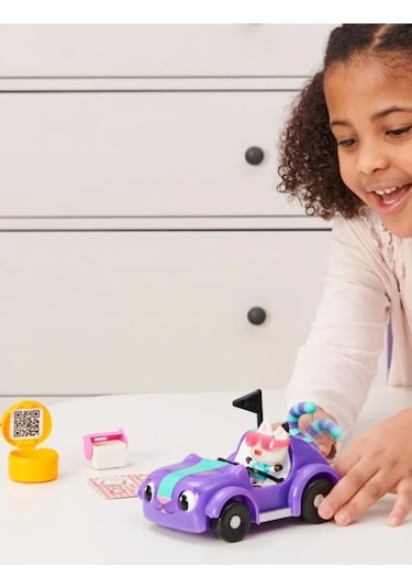 Gabby S Dollhouse Carlita Pandy Paws Picnic - Gabby Nin Arabası