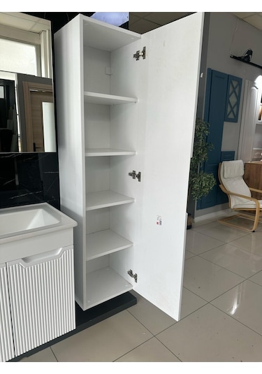 Noce Aynalı Cnc İşlemeli Membran Kapaklı Banyo Dolabı 65 CM Beyaz