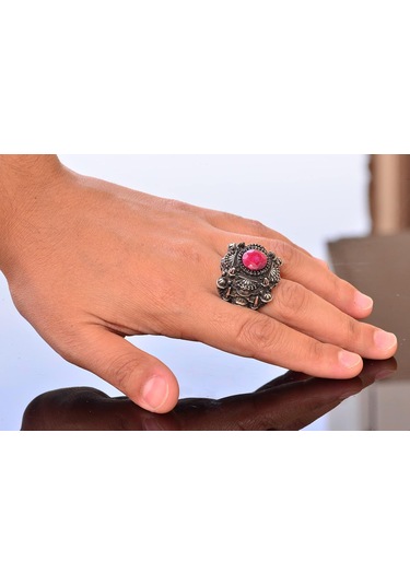 Erkekler İçin Lüks 925 Ayar Gümüş Yüzük - Yakut Taşlı - Zarif Ve Görkemli Tasarım Gümüş