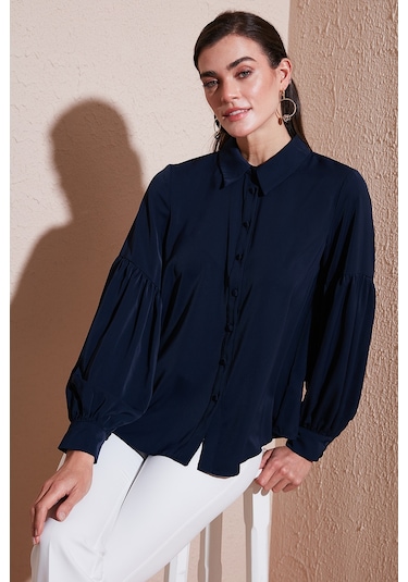 Lela Regular Fit Dikiş Detaylı Düz Yaka Balon Kol Bayan Gömlek 611Go00003 Lacivert