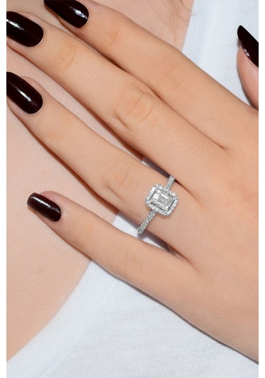 Modern Tasarım Baget Kare Tektaş Yüzük