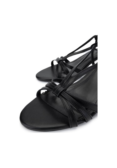 Tamer Tanca Kadın Vegan Siyah Topuklu Ayakkabı 932 2941 Bn Ayk Y25 Sıyah Siyah