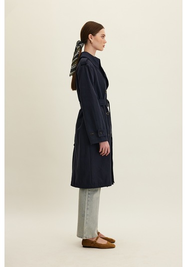 Anıka Kruvaze Kemerli Trençkot Lacivert Lacivert