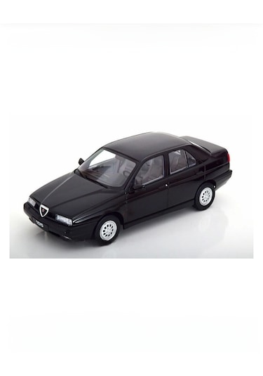 Triple9 1:18 Ölçek 1996 Alfa Romeo 155 Siyah Model Araba