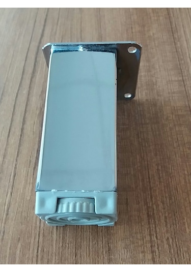 Eroğlu Metal Kare Mobilya Dolap Ayağı Yükseklik Ayarlı 10 CM 4 Adet