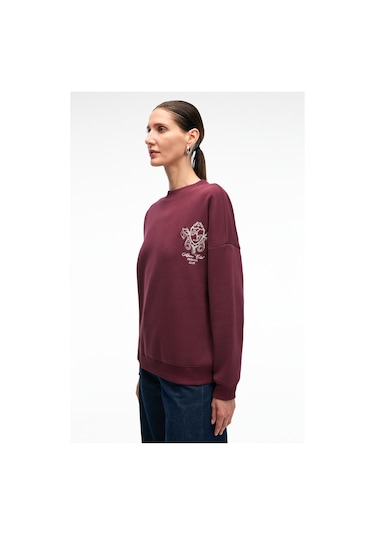 AUDRA Kadın Oversize Yuvarlak Yaka Nakış Detaylı Bordo Sweatshirt