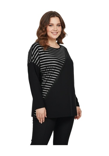 Wearon Kadın Siyah Sıfır Yaka Taşlı Bluz Bgl-st05152 Siyah