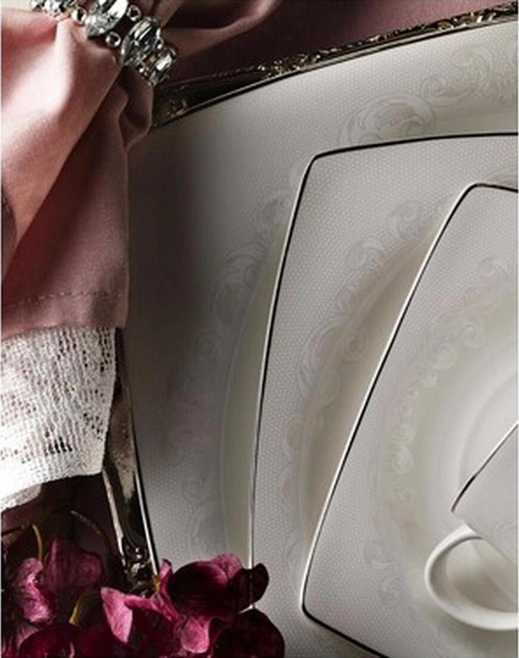 Pierre Cardin Kerry 12 Kişilik Yemek Takımı 12 Kısılık Süt Beyazı