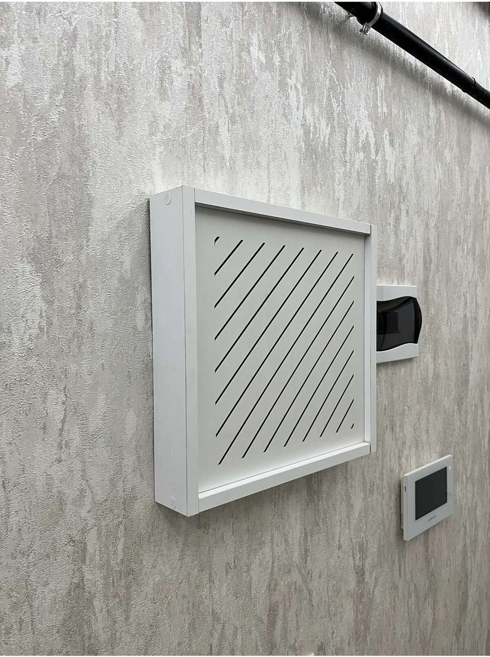 Sürgülü Elektrik Pano Düzenleyici Duvar Düzenleyici Ahşap Dekoratif Beyaz Kutu Yan Çizgi 38 X 40