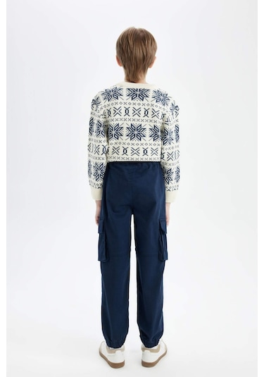 DeFacto Erkek Çocuk Kargo Cepli Beli Bağcıklı Lastikli Paça Lacivert Jogger Gabardin Pantolon C6623A824AUNV135 DeFacto Erkek Çocuk Kargo Cepli Beli Bağcıklı Lastikli Paça Lacivert Jogger Gabardin Pantolon C6623A824AUNV135