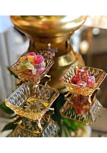 Çeyizci Çarşı 6,li Metal Ayaklı Lokumluk Gold