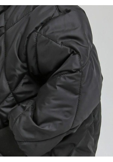 Kız Çocuk Çift Taraflı Rugan Şişme Kapüşonlu Cepli Mont-13620 Siyah