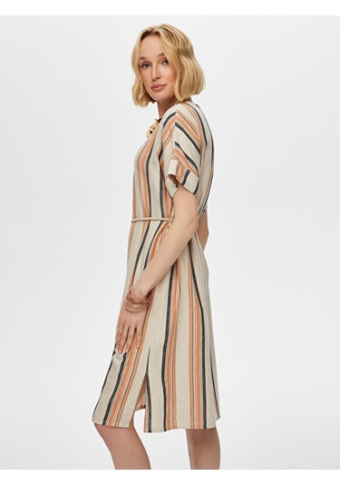 Çizgili Gömlek Yaka Kemerli Keten Karışımlı Elbise S25elb040 Us25elb04034 Bej