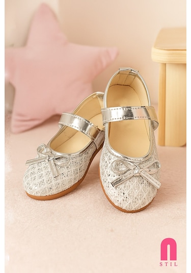Günlük Kız Çocuk Babet Cırt Bantlı Pul Ve Fiyonk Detaylı Hafif Rahat Ayakkabı 413 Gümüş