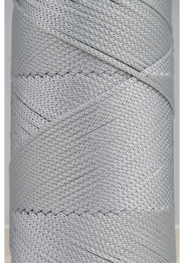 2 Mm - 200 Gr Polyester Makrome Ipi Açık Gri 230 M Polyester Makrome Ip Supla Ip Ve Çanta Ipliği