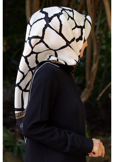 Vissona Tivil Siyah-krem İpek Eşarp 10639-0003-0001 - Kadın
