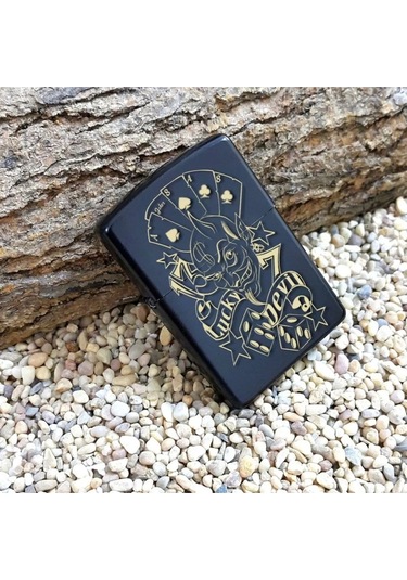 Oyun Kart Şans Devil Good Luck Şeytan Benzinli Çakmak Siyah Metal Üstüne Silinmez Yazı Resimli Siyah