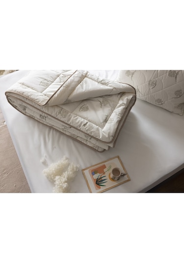 Duvetta %100 Doğal Yün Yorgan 155X215