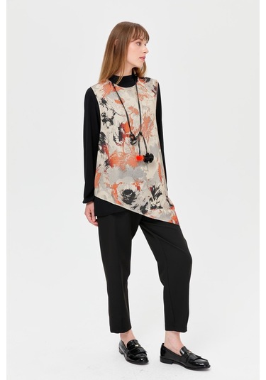 Desenli Kolye Detaylı Pantolonlu Takım Bej-bej Bej