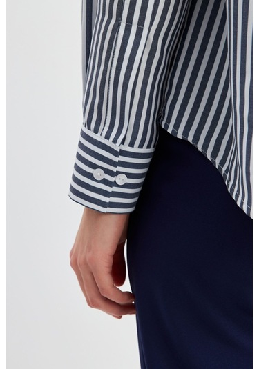 Stella Pulvis Lacivert Oversize Çizgili Gömlek Lacivert