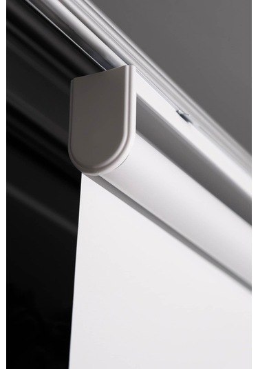 Venassa Beyaz Blackout Stor Perde Güneş Geçirmez Perde Zebra