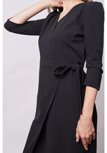 Kadın Likralı Krep Kumaş Kruvaze Capri Truvakar Kol Diz Altı Elbise-siyah Siyah