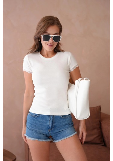 Dantel Detaylı Örme Body Bluz Ekru