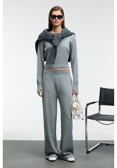 MARIPOSA Kadın Yuvarlak Yaka Çizgi Desenli Crop Geniş Paça Triko Grimelanj Alt-Üst Takım