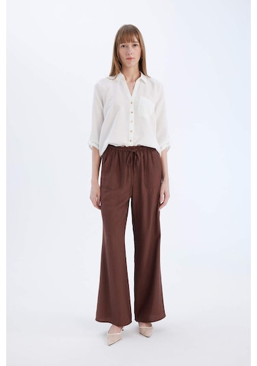 DeFacto Regular Fit Basic Düz Uzun Kollu Gömlek M9407AZ25SPWT16 DeFacto Regular Fit Basic Düz Uzun Kollu Gömlek M9407AZ25SPWT16