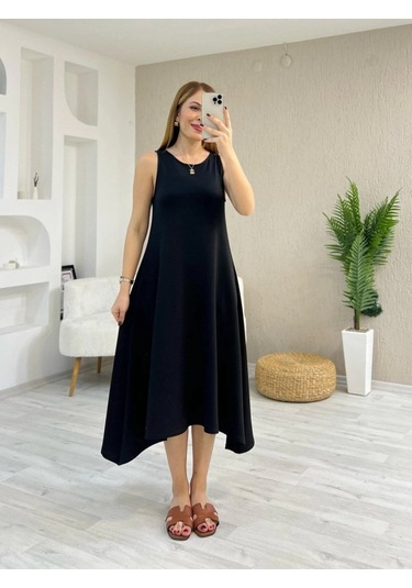 Kadın Askılı Yuvarlak Yakalı Asimetrik Kesim Detaylı Viskon Elbise Siyah