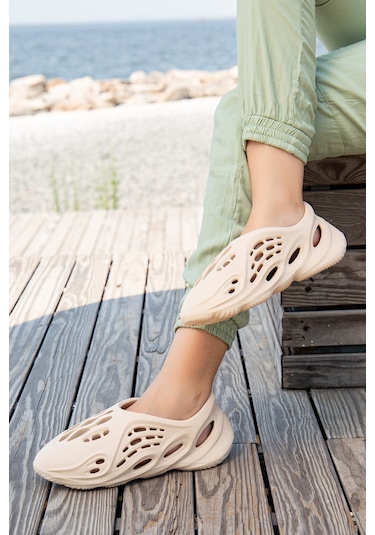 D106 Günlük Ortopedik Unisex Terlik Bej