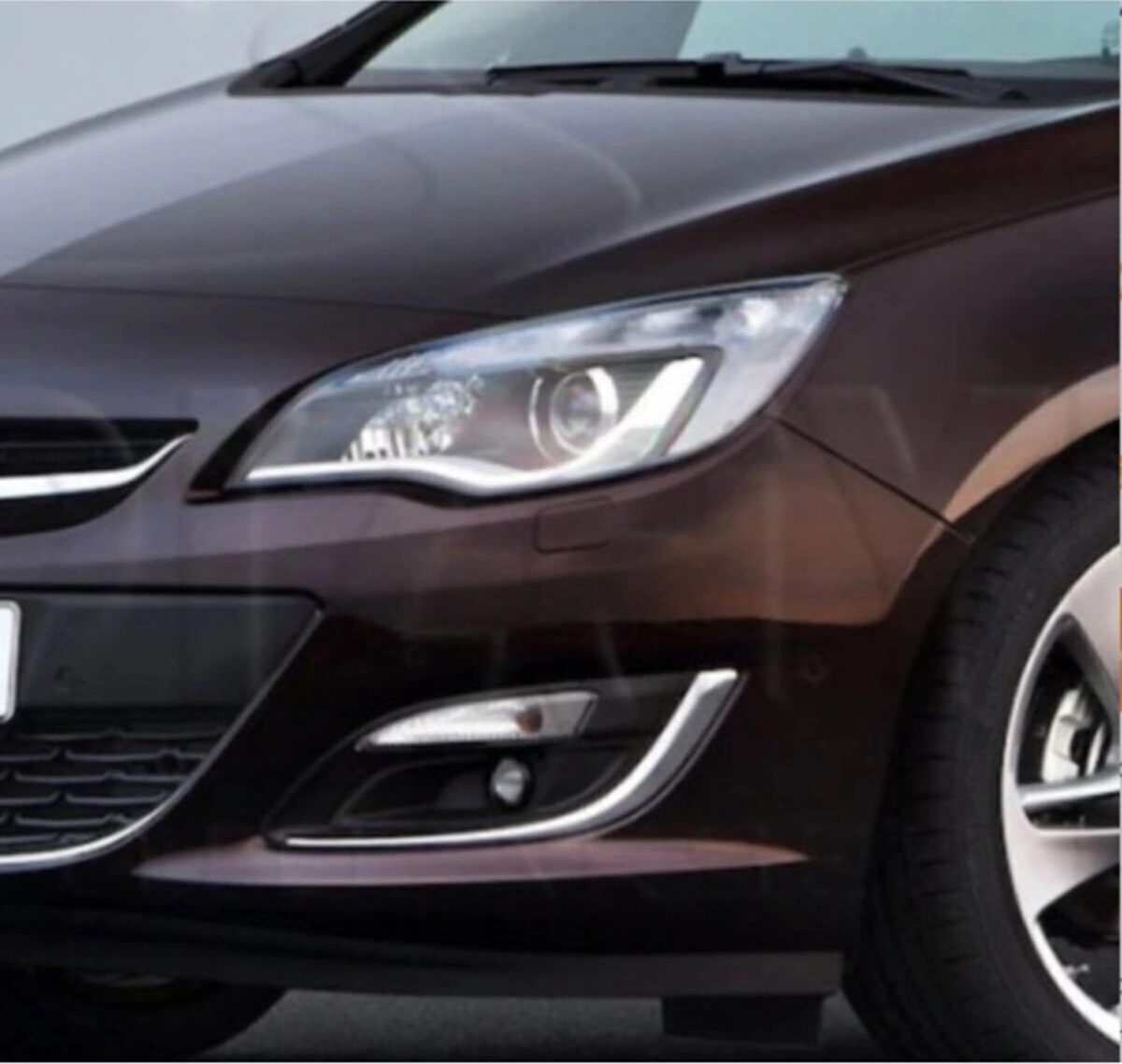 Ueskrom Opel Astra J Sedan Sis Farı Cercevesi 2 Parça P.çelik 2012-