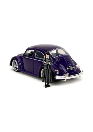253255076 Jada Wednesday Volkswagen Beetle 1 24