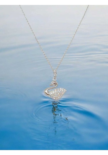 Taşlı Kuğu Figürlü 925 Ayar Gümüş Kolye Zarif Ve Işıltılı Tasarım Gümüş